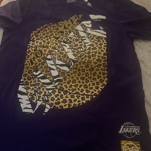 NWT - Express LAKERS short sleeve Tee